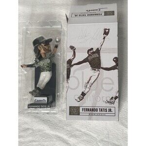 NEW Fernando Tatis Jr. 2024 San Diego Padres Platinum Glove SGA Bobblehead